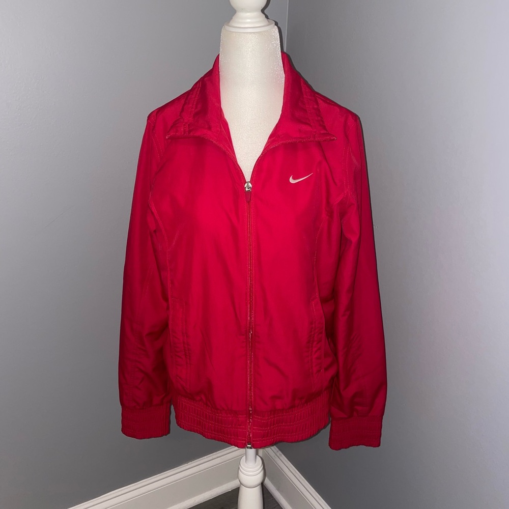 NIKE vintage “athletic dept” windbreaker jacket size Medium (8-10)